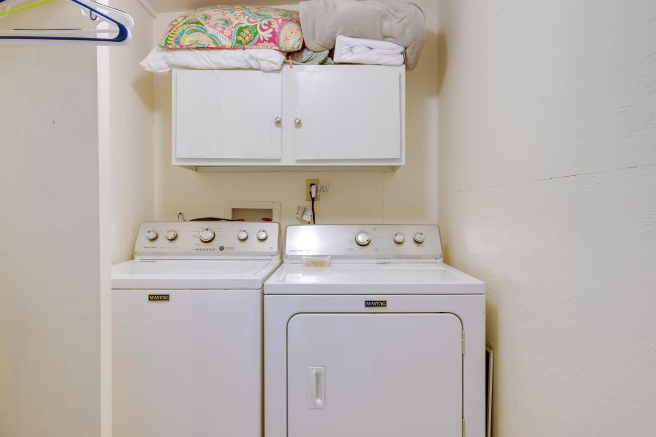 Beautiful Rockport Townhome - Walk To Aransas Bay! Esterno foto